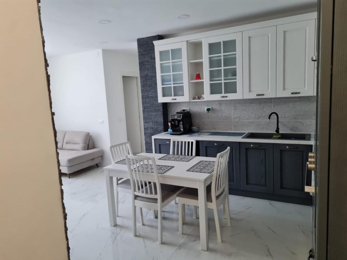 Apartament Marina Julia Zewnętrze zdjęcie