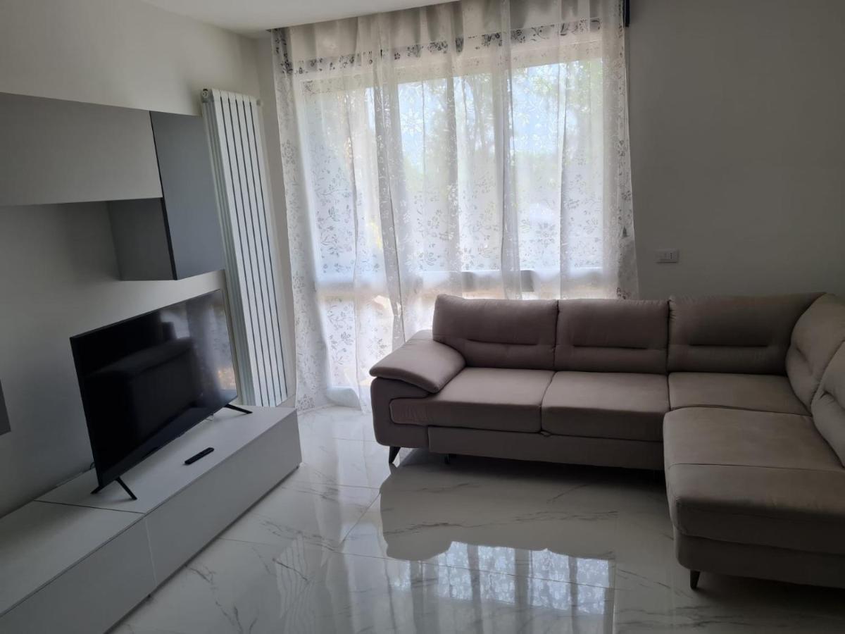 Apartament Marina Julia Zewnętrze zdjęcie