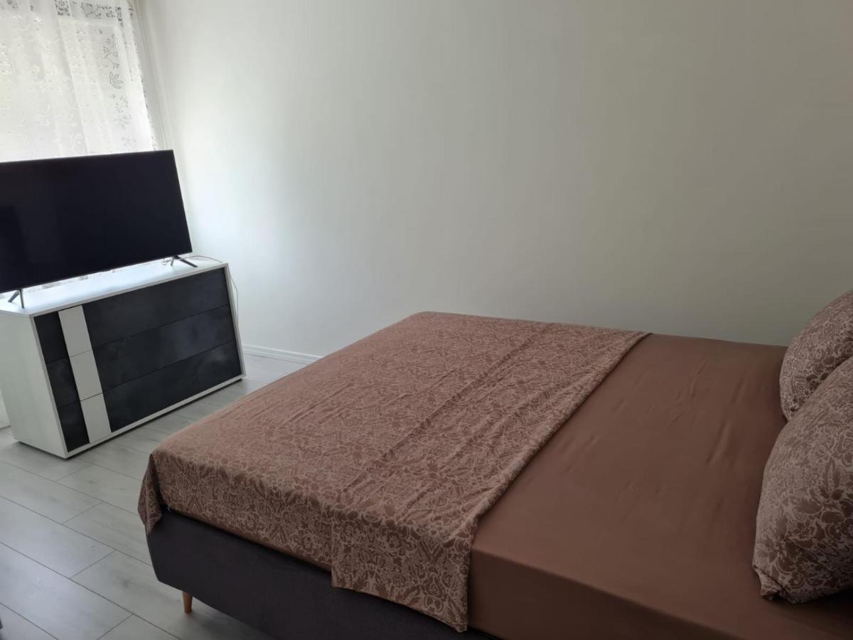 Apartament Marina Julia Zewnętrze zdjęcie